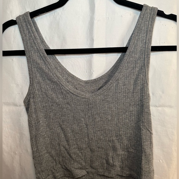 Target Tank Top - Picture 3 of 3